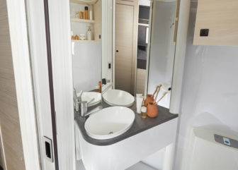 Salle de bain caravane evolution 540CP